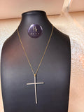 CADENA PARA MUJER SOLIDA DE 10 K REAL CON EL DIJE CON PIEDRAS
